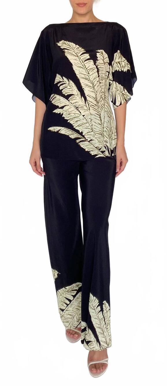 NEW HEMANT & NANDITA palm boat-neck blouse in black